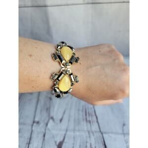 Vintage Costume Jewelry Gem Bangle Chunky Hinged Braclet Gold Colored